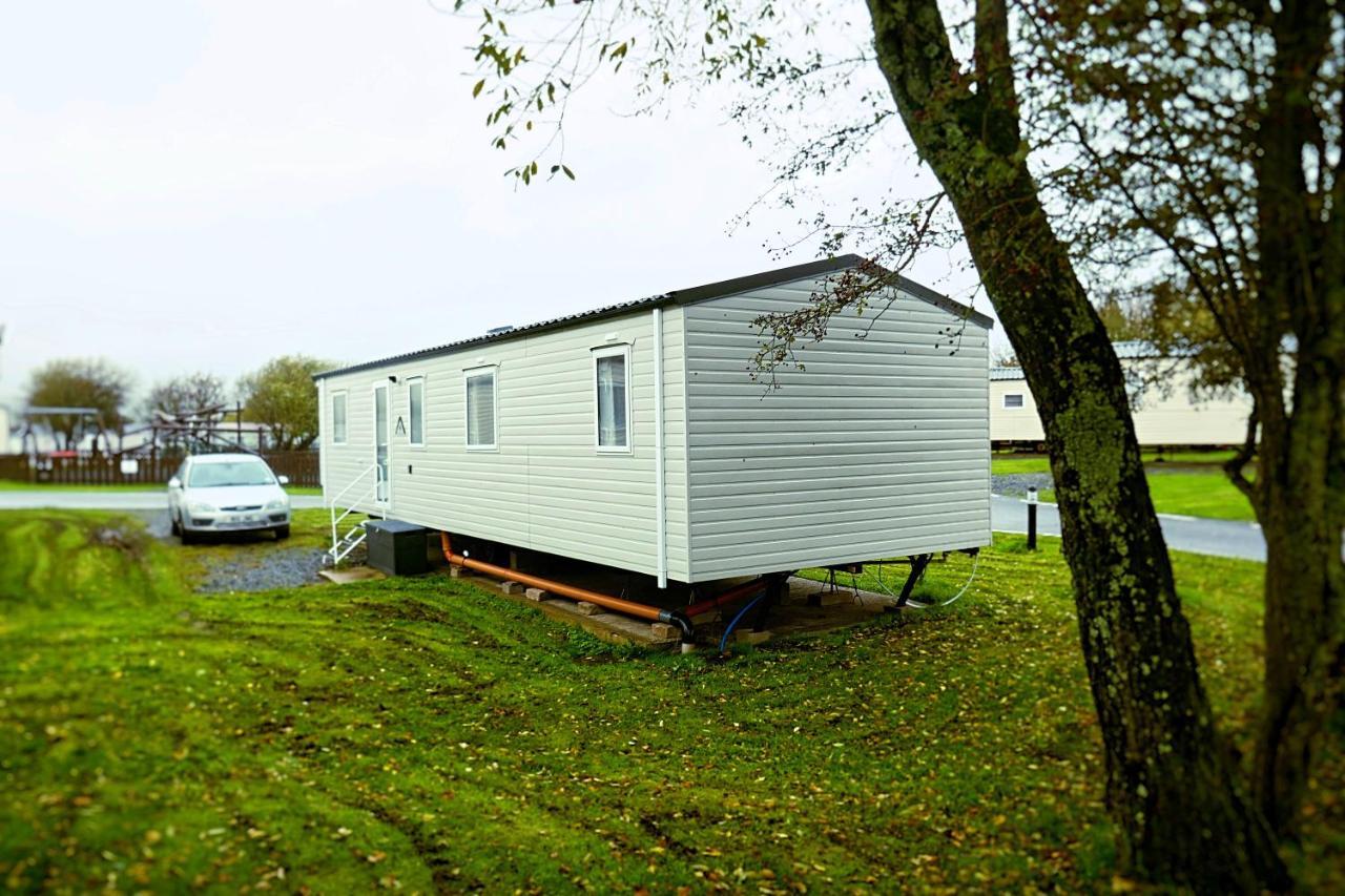 Plot 188D Lakeside Cabin, Wyldecrest, Millom Exterior photo